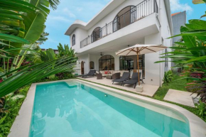 Villa Delight - Brand New 5BR Villa in Canggu